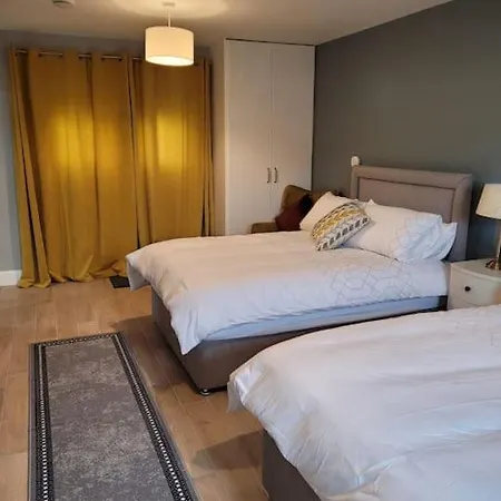 Glenwood Near Ballybofey Апартаменты Killygordon